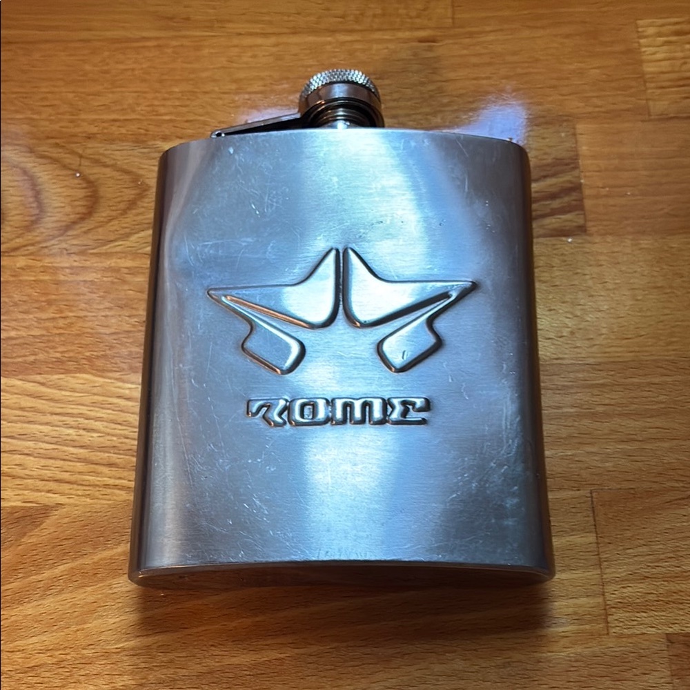 Rome Snowboards Flask